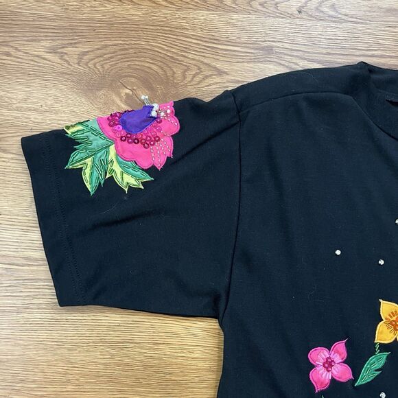 Vtg 80S Lisa Ashley T Shirt Black Sz M Embroidered Beaded Colorful Floral SP Pad - Picture 4 of 10